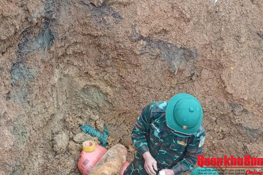 Bộ Chỉ huy Quân sự tỉnh Hà Tĩnh: Hủy nổ thành công quả bom MK81 còn sót lại sau chiến tranh