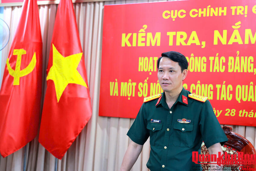 Quân khu 4 kiểm tra tại Lữ đoàn Công binh 414 và Lữ đoàn Tăng - Thiết giáp 206