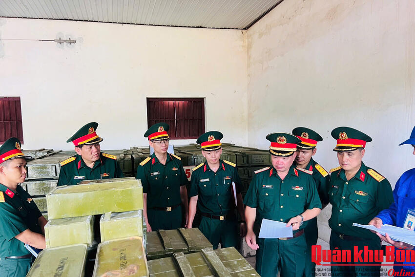 Tổng cục Hậu cần – Kỹ thuật kiểm tra công tác xử lý và bảo đảm an toàn Kho đạn dược tại Kho Kỹ thuật K2.