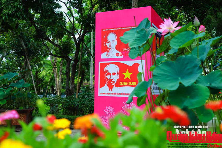 Quốc khánh đặc biệt ở Làng Sen