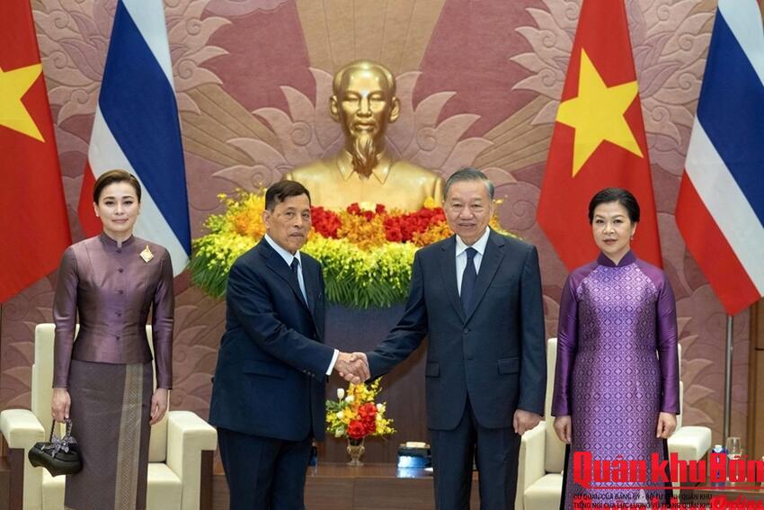 Tổng Bí thư, Chủ tịch nước Tô Lâm hội đàm với Nhà vua Thái Lan