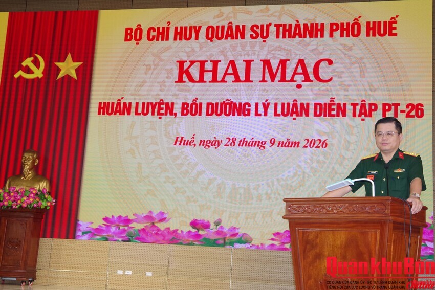 Bộ Chỉ huy Quân sự thành phố Huế huấn luyện, bồi dưỡng lý luận diễn tập