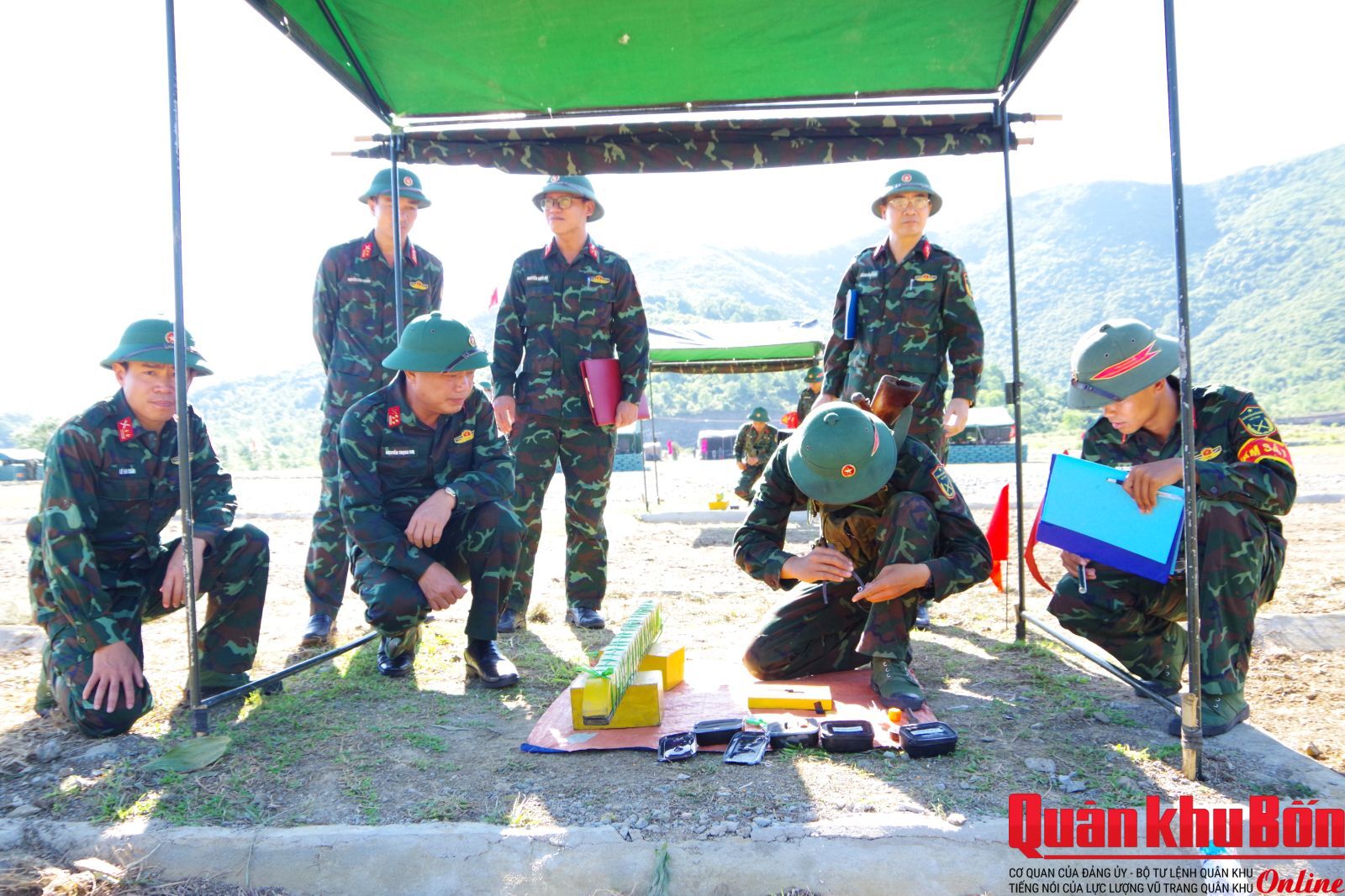Trung đoàn 762 (Bộ Chỉ huy Quân sự tỉnh Thanh Hoá): Hoàn thành kiểm tra “3 tiếng nổ” cho chiến sĩ mới
