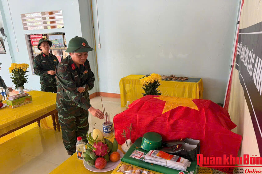 Sư đoàn 968 tìm kiếm, quy tập được 2 hài cốt liệt sĩ cùng nhiều di vật