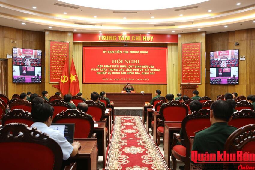 Quân khu 4 tham gia tập huấn, bồi dưỡng nghiệp vụ công tác kiểm tra, giám sát