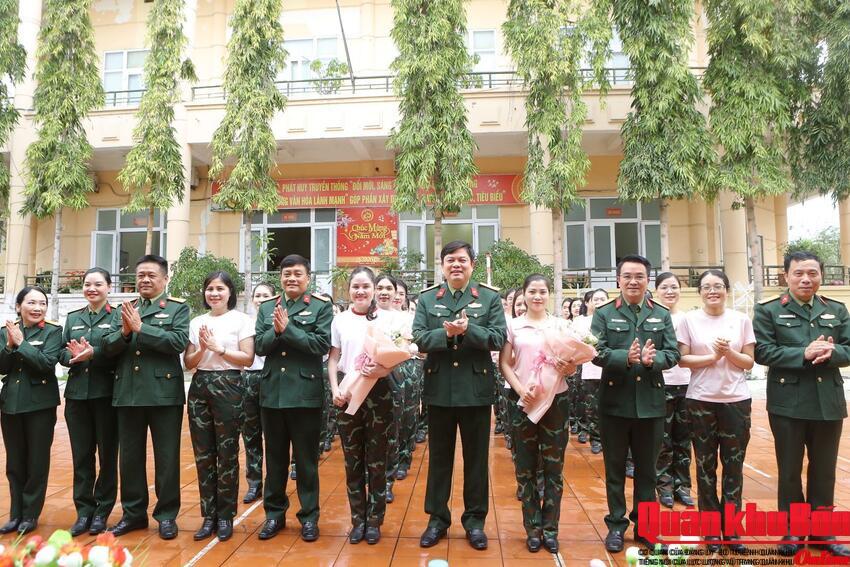 Cục Chính trị Quân khu 4: Sôi nổi hoạt động chào mừng ngày Quốc tế Phụ nữ