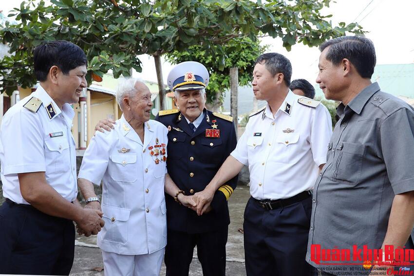 Chuyến hàng đặc biệt