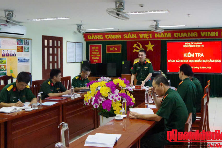 Giữ vững lá cờ đầu trong công tác Khoa học Quân sự của Học viện Chính trị