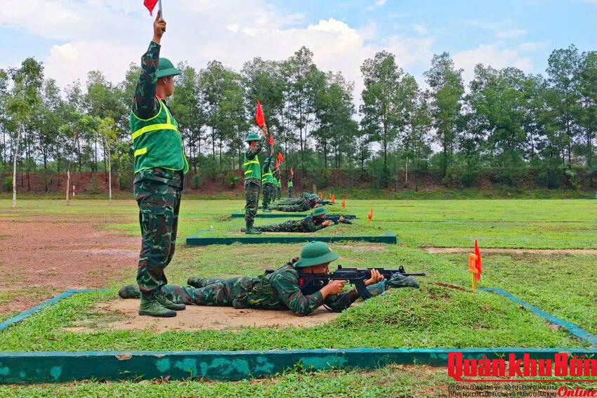 Phát huy truyền thống anh hùng quyết tâm xây dựng Trung đoàn vững mạnh toàn diện “Mẫu mực, tiêu biểu”