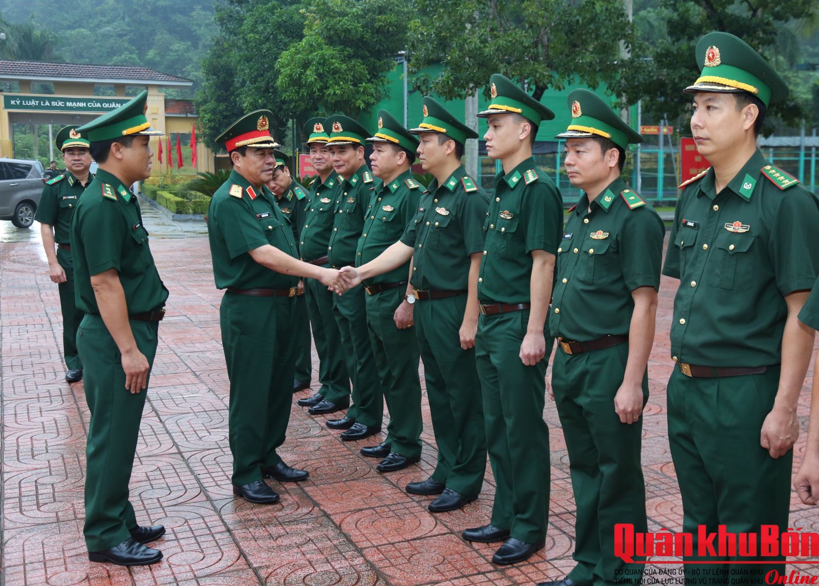 Bộ Quốc phòng kiểm tra công tác quân sự, quốc phòng tại Hà Tĩnh