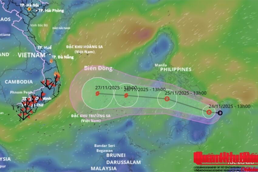 Bão số 15 dự báo đi vào các tỉnh Nam Trung Bộ