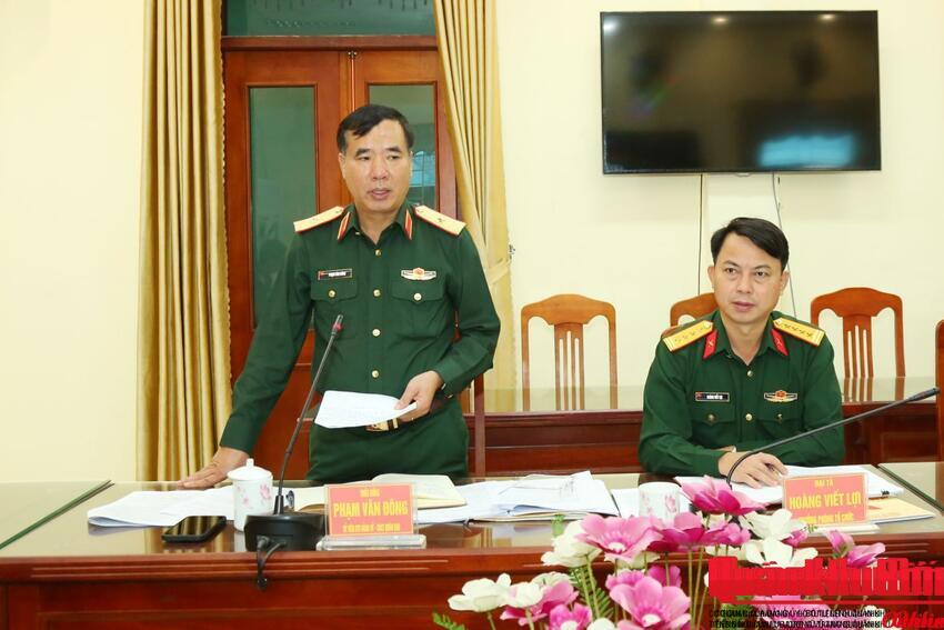 Thiếu tướng Phạm Văn Đông dự, chỉ đạo Hội nghị kiểm điểm, đánh giá, xếp loại chất lượng Đảng bộ Sư đoàn 341 năm 2025