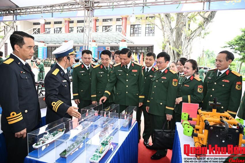 Quân khu 4 giành 4 giải thưởng Tuổi trẻ sáng tạo trong Quân đội lần thứ 26