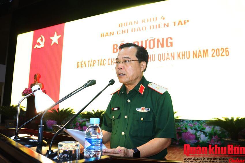 Quân khu 4 bồi dưỡng diễn tập tác chiến phòng thủ năm 2026