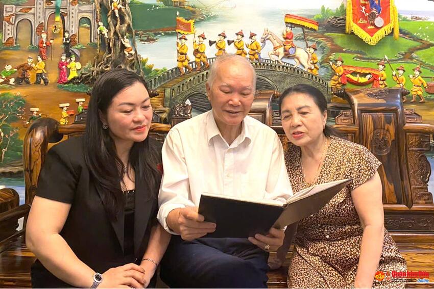 Ký ức thiêng liêng trên đất bạn Lào