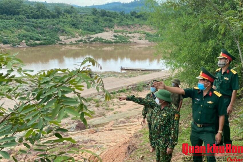 "Chống dịch như chống giặc" ở Hướng Hóa