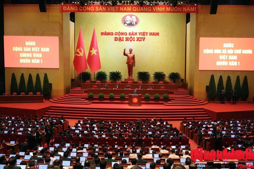 Lời hiệu triệu từ Đại hội 14 khi "đồng hồ lịch sử" đang điểm khung giờ quyết định