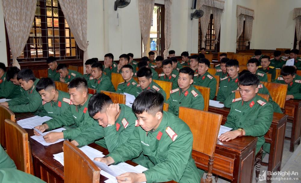 Nghệ An: Tổ chức tư vấn hướng nghiệp, giới thiệu việc làm cho quân nhân xuất ngũ năm 2023 ảnh 3