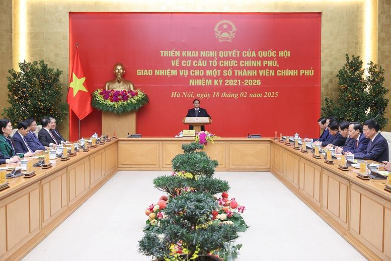 Phân công công tác của Thủ tướng và các Phó Thủ tướng Chính phủ- Ảnh 1. Phân công công tác của Thủ tướng và các Phó Thủ tướng Chính phủ- Ảnh 1.
