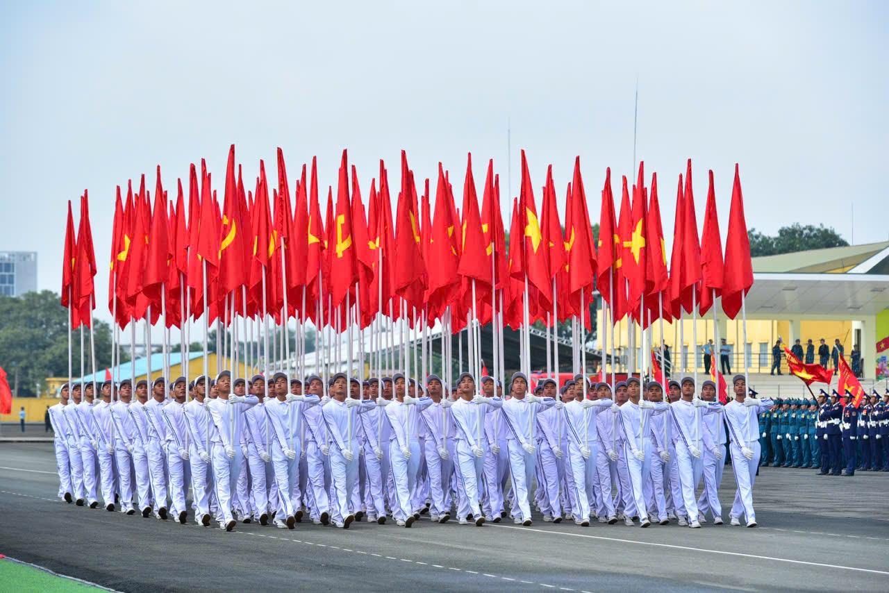 Tổng hợp luyện diễu binh, diễu hành cho Lễ kỷ niệm 50 năm Ngày Giải phóng miền Nam