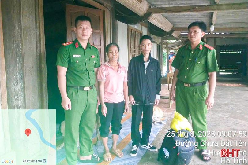 Công an xã Đồng Lộc đã đưa anh Việt về nhà trước khi cơn bão ập tới. bqbht_br_t8.jpg