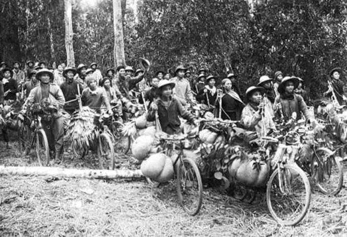 Triển lãm ảnh Thanh Hoá với Chiến dịch Điện Biên Phủ năm 1954 - Anh 1