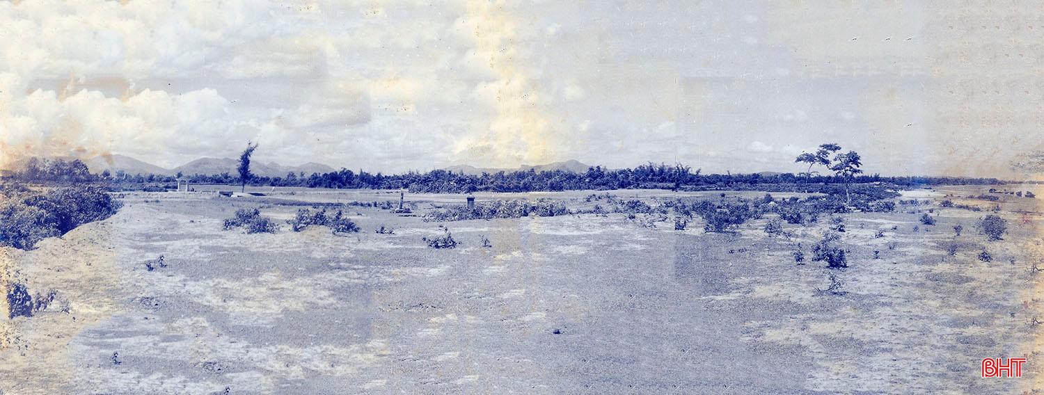 Làng Tiên Điền những năm đầu 1960, nơi xây dựng Di tích Nguyễn Du sau này. Ảnh: Tư liệu. bqbht_br_a3.jpg