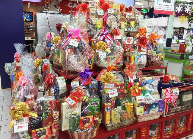 Gợi ý các mẫu giỏ quà Tết đẹp hút khách cho cửa hàng - SUNO.vn Blog