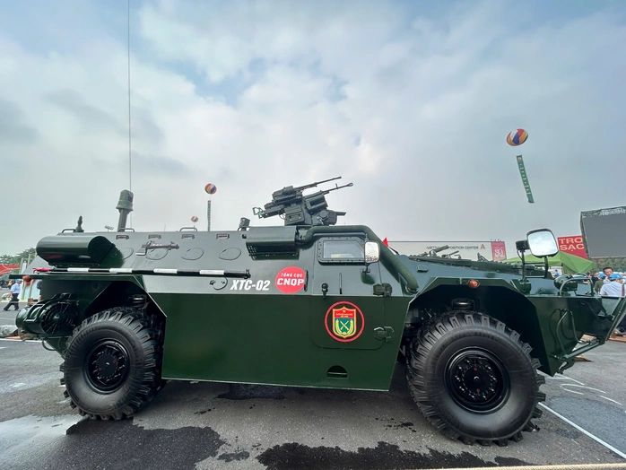 Cận cảnh xe thiết giáp chở quân chiến đấu XTC-02 do Việt Nam sản xuất với hoả lực mạnh- Ảnh 1.