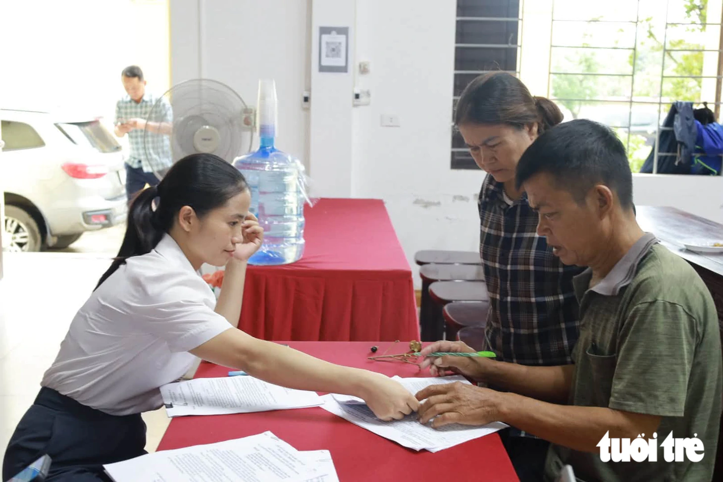 Người dân dỡ nhà, nhường đất làm cao tốc Vinh - Thanh Thủy 24.000 tỉ đồng - Ảnh 7.