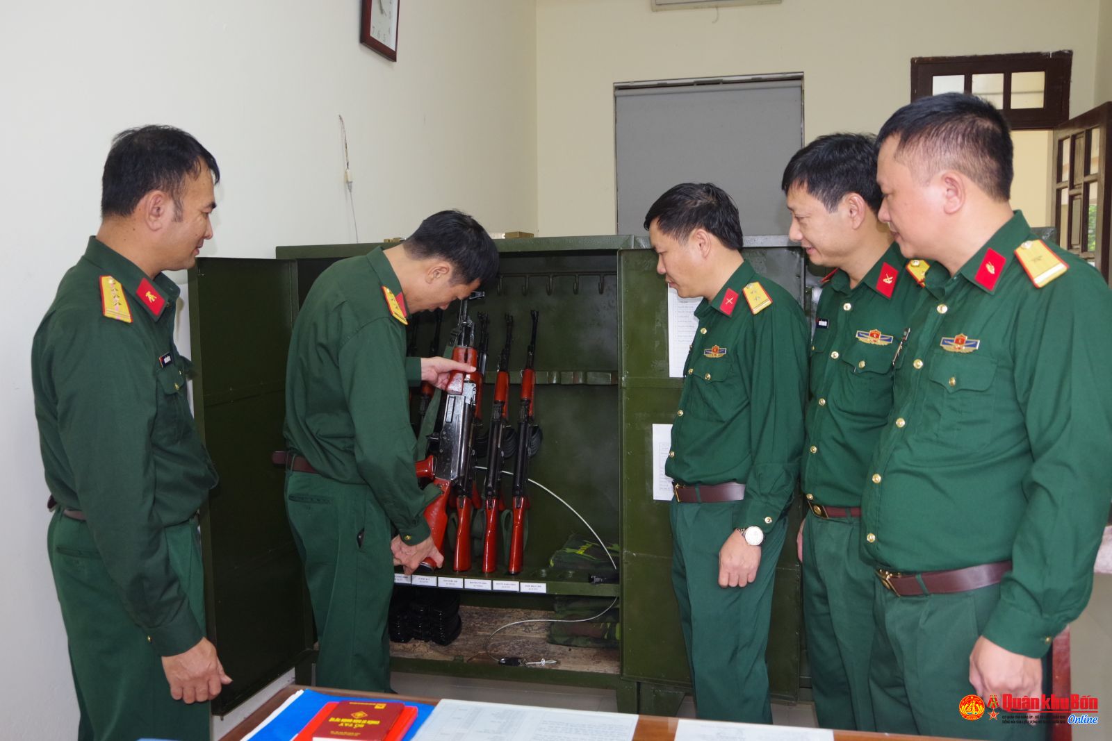 Kiểm tra công tác vũ khí trang bị tại Ban CHQS huyện Vũ Quang