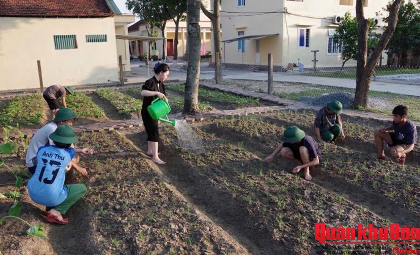 Trường Thiếu sinh quân miền Trung: Gieo mầm yêu thương từ những ngày đầu