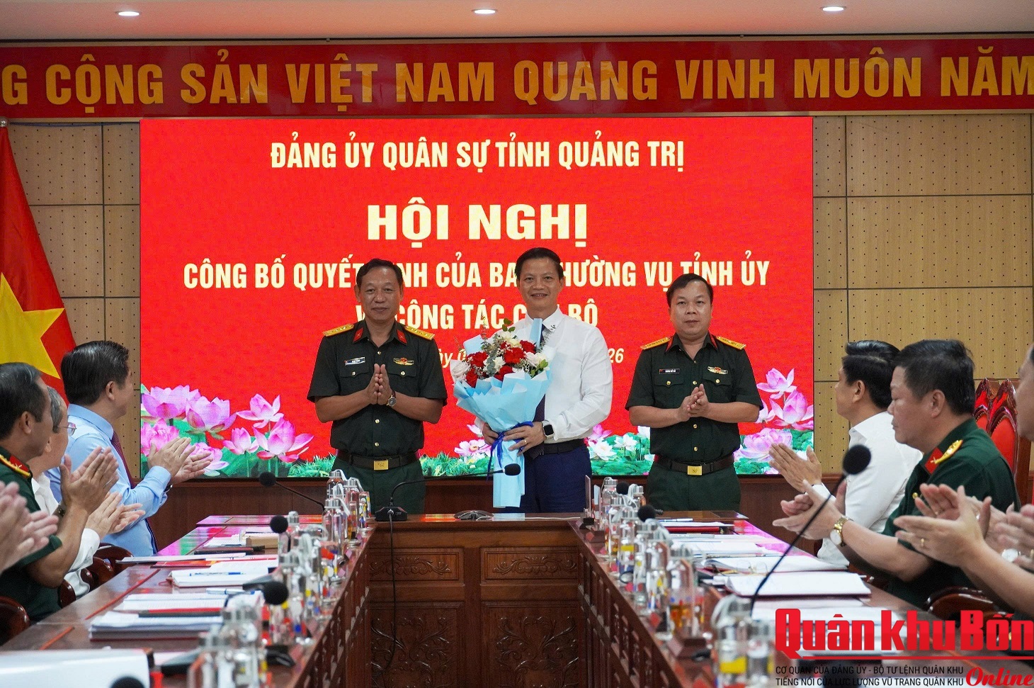 Công bố quyết định: Đồng chí Vương Quốc Tuấn làm Bí thư Đảng ủy Quân sự tỉnh Quảng Trị