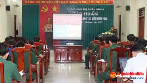 Báo Quân khu 4 trân trọng cảm ơn sự cộng tác của các đồng chí thông tin viên, cộng tác viên