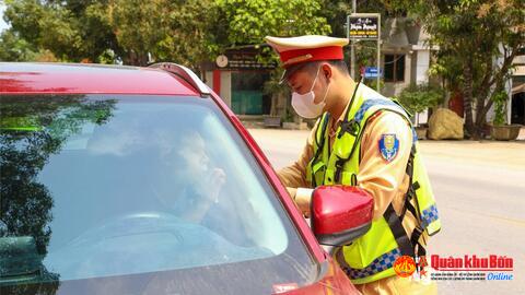 Nghệ An: Ra quân đồng loạt kiểm tra nồng độ cồn trên toàn tỉnh từ ngày 18/10