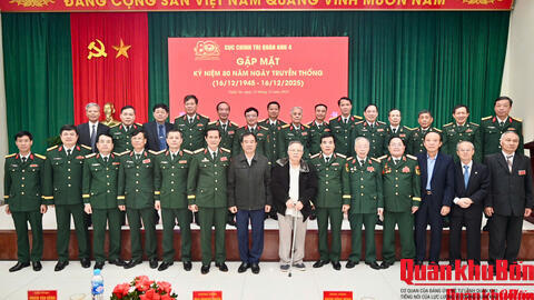 Cục Chính trị Quân khu 4 gặp mặt Kỷ niệm 80 năm Ngày truyền thống