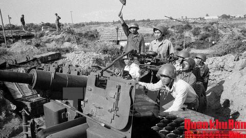 “MẶT ĐẤT VÀ BẦU TRỜI” - Hồi ký của Trung tướng Lê Văn Tri trong các chiến dịch lịch sử