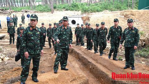 Bộ Tư lệnh Quân khu 4: Kiểm tra xây dựng thao trường huấn luyện, diễn tập