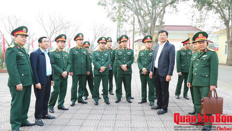 Quân khu 4 khảo sát vị trí đóng quân Ban Chỉ huy Quân sự xã, phường trên địa bàn Nghệ An