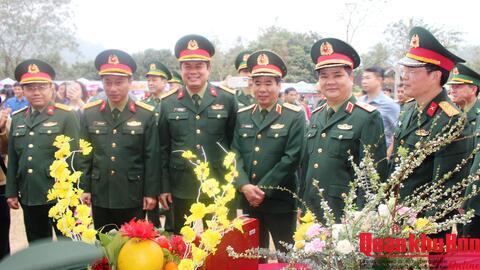 Nghệ An: Chương trình “Xuân biên cương - Tết ấm cho em - Hội chợ 0 đồng”