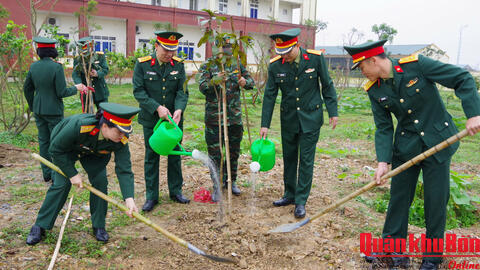 Bộ Chỉ huy Quân sự tỉnh Hà Tĩnh phát động “Tết trồng cây đời đời nhớ ơn Bác Hồ” xuân Bính Ngọ 2026