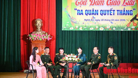 Ban Chỉ huy Phòng thủ khu vực 1 – Vạn An (Nghệ An) giao lưu “Ra quân quyết thắng”.