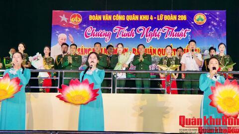 Đoàn Văn công Quân khu 4 biểu diễn nghệ thuật phục vụ bộ đội Lữ đoàn Tăng - Thiết giáp 206