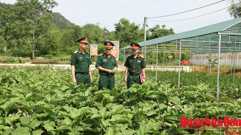 Quân khu 4: Kiểm tra công tác Hậu cần - Kỹ thuật và An toàn lao động tại Kho Kỹ thuật K2