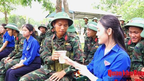 Trung đoàn 19, Sư đoàn 968 (Quân khu 4) tổ chức Chương trình “Chia nắng thao trường”