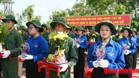 Nghệ An: Thiêng liêng đón các anh về