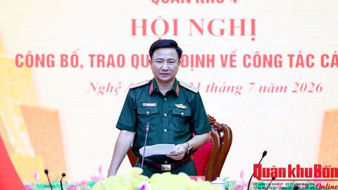 Quân khu 4: Công bố và trao quyết định về công tác cán bộ năm 2026