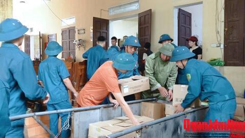 Ban CHQS Quan Sơn (Thanh Hóa): Huy động hơn 60 lượt cán bộ, chiến sĩ sơ tán người dân, ứng phó với nguy cơ sạt lở