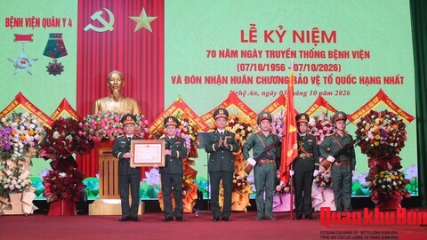 Bệnh viện Quân y 4 (Quân khu 4) kỷ niệm 70 năm ngày truyền thống và đón nhận Huân chương Bảo vệ Tổ quốc hạng Nhất