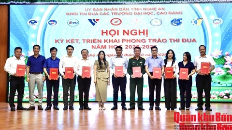 Khối thi đua các trường đại học, cao đẳng tỉnh Nghệ An: Ký kết, triển khai phong trào thi đua năm học 2026 - 2027